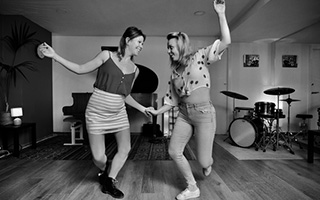 Clases de Boogie Woogie. Aprende Boogie Woogie en Blue Move. Maud Wernette.