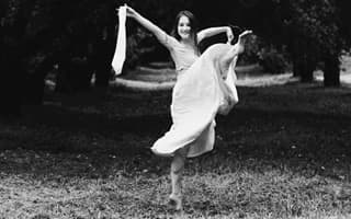 Clases de estiramientos para bailarines en Blue Move. Anna Malysheva.